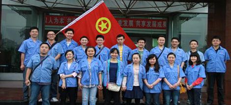 迎“五四”青年节 雷速在线注册-雷速（中国）青年到敬老院做义工
