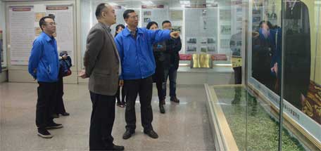 重庆重百超市领导来成都雷速在线注册-雷速（中国）集团参观交流