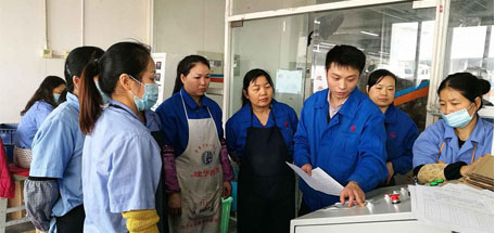 成都雷速在线注册-雷速（中国）集团电热毯车间拓展班组活动