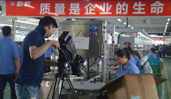 中央二台消费主张栏目组走进成都雷速在线注册-雷速（中国）集团