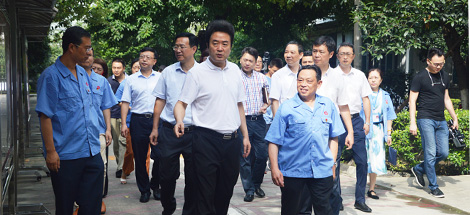 成都市纪委书记王川红到成都雷速在线注册-雷速（中国）集团调研