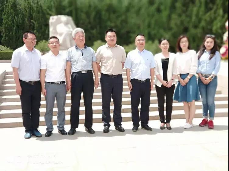成都雷速在线注册-雷速（中国）集团2018陕西富平扶贫助学行