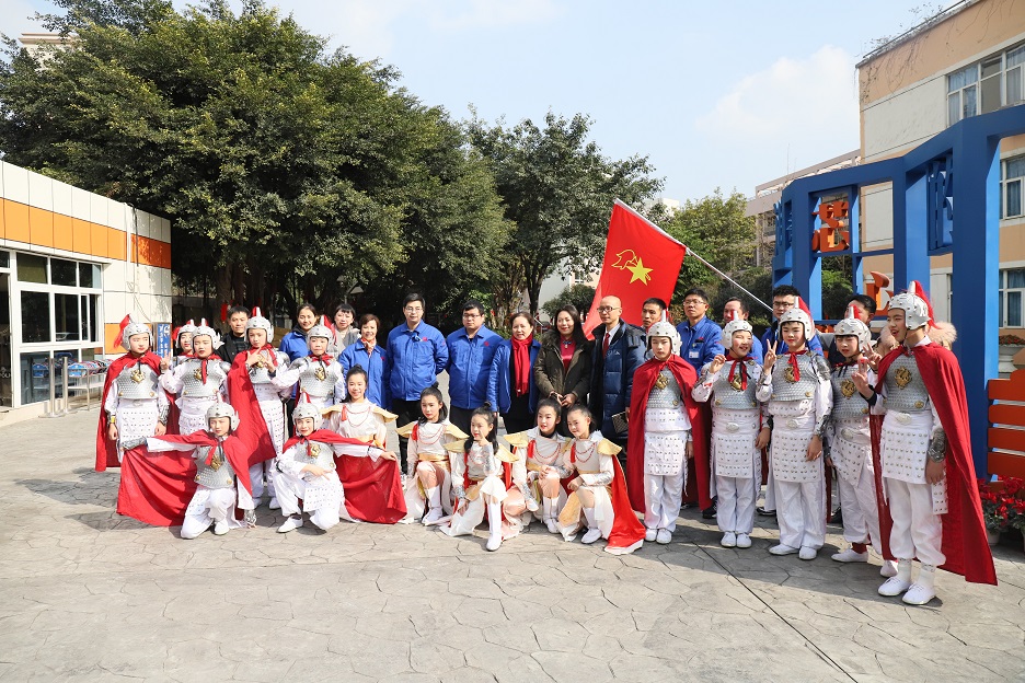 成都雷速在线注册-雷速（中国）集团行政党支部与武侯科技园小学党支部结对共建
